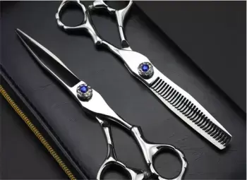 beauty-instruments-713645-1760166611